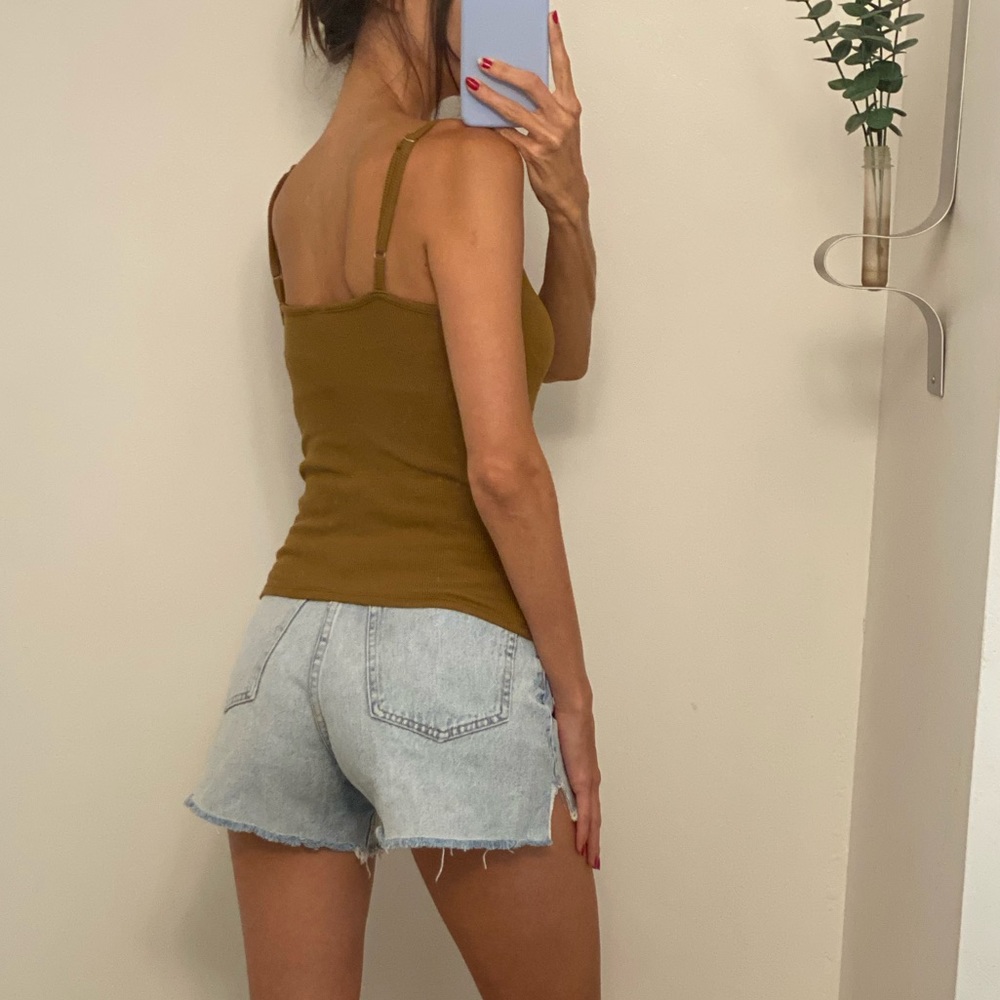 Lace Trim Ribbed Tank - Picture 5 of 9
